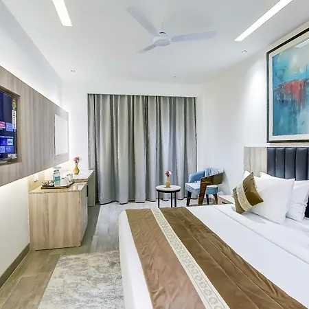 The Oppo Residency Aerocity,Free Airport Pick Up Or Drop-3