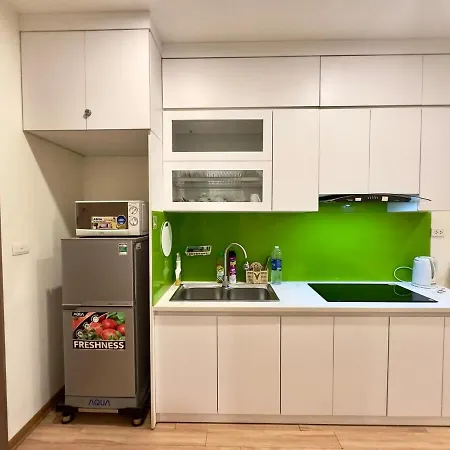 Nice Studio Apartment, High Floor, Lake View, 35' To Airport-3