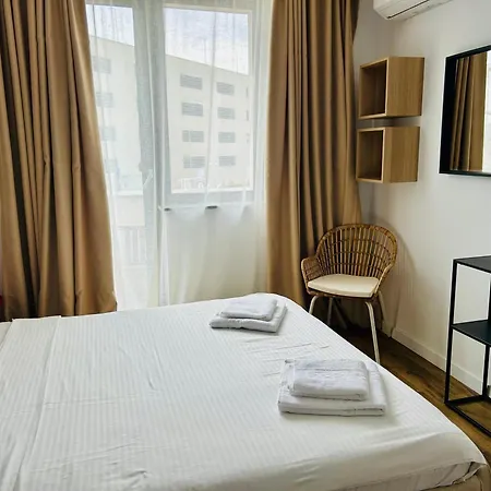 Elegant Apartment In Ivory - Ac & Smart Tv-2