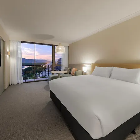 Pacific Hotel Cairns-2