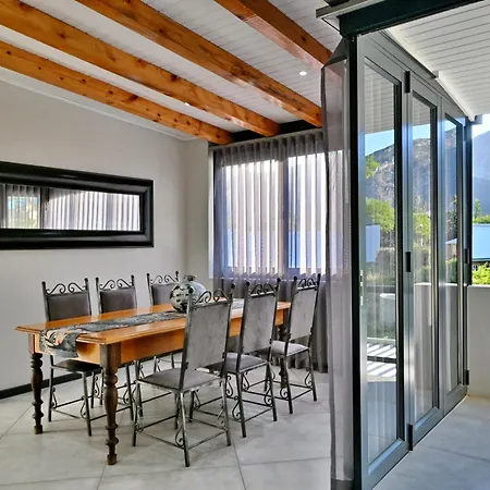Mimosa Lodge-2