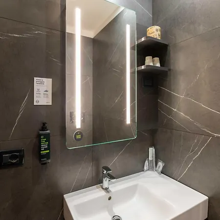 B&B Hotel Roma Tuscolana San Giovanni-2