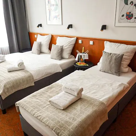 Hotel Snezka-2
