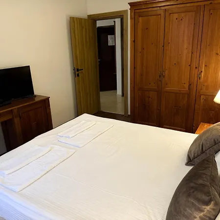 Elegant Lux Hotel-3