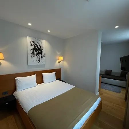 Misafir Suites 8 Istanbul-3