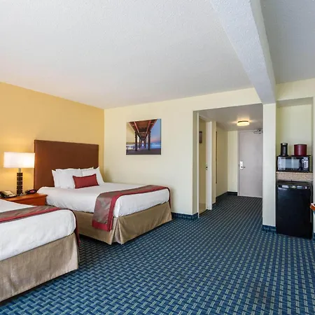 Ramada Plaza By Wyndham Virginia Beach Oceanfront-3