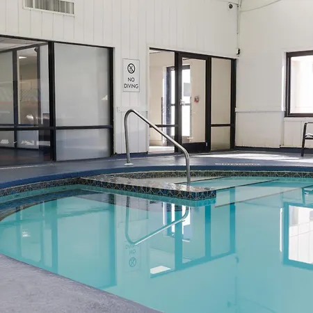 Ramada Plaza By Wyndham Virginia Beach Oceanfront-2