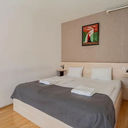 Triple M Hotel-3