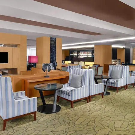 Courtyard By Marriott Shanghai Central-2