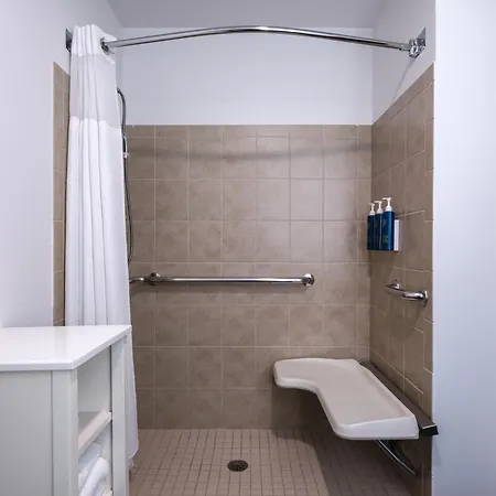 Four Points By Sheraton Louisville Airport-2
