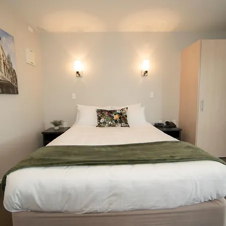 Cranford Oak Motel-2