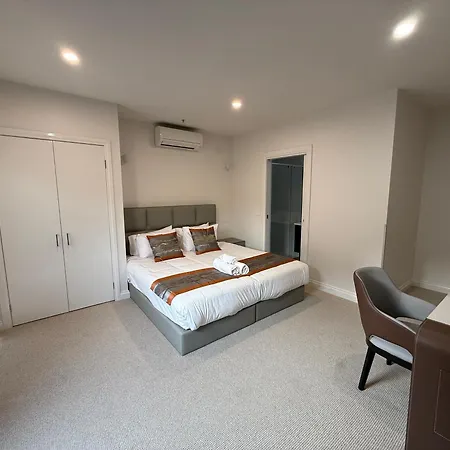 Sixty Two On Grey Serviced Apartments-2