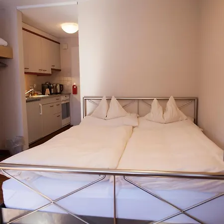Eiger Guest House - Grindelwald-2