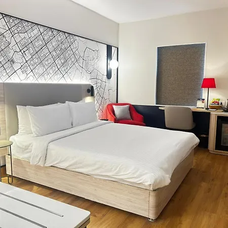 Hometel Chandigarh-3