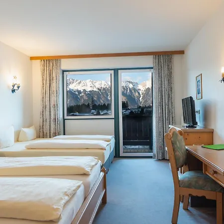 Hotel Gruberhof Innsbruck Igls B&B-2