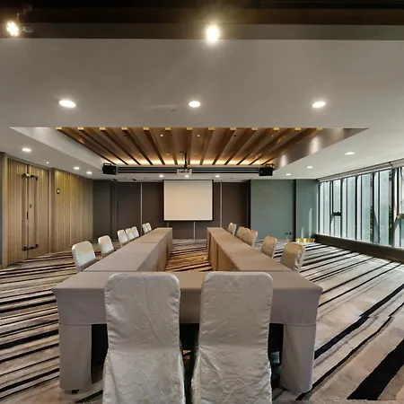 Rhombus Park Aura Chengdu Hotel-3