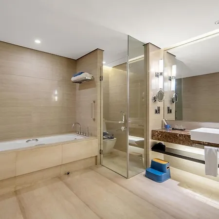 Holiday Inn Nantong Oasis International By Ihg-3