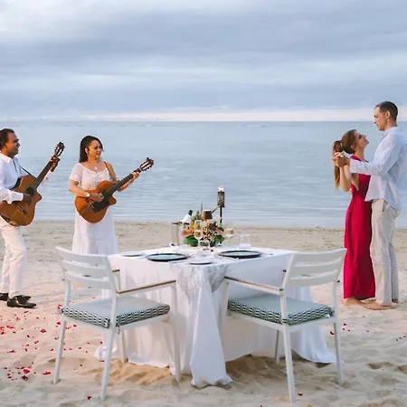Canonnier Beachcomber Golf Resort & Spa-2
