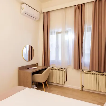 Hotel Mb-2