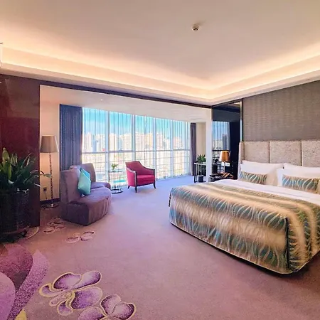 Sentosa Hotel Shenzhen Feicui Branch, Enjoy Tropical Swimming Pools And High-Class Fitness Club-3