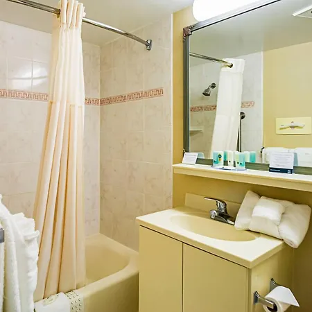 Quality Inn Oceanfront-2