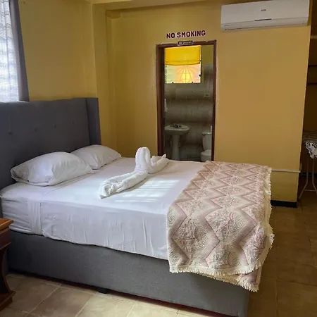Chaleanor Hotel-2