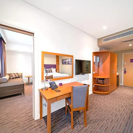 Premier Inn Abu Dhabi Airport Business Park-2