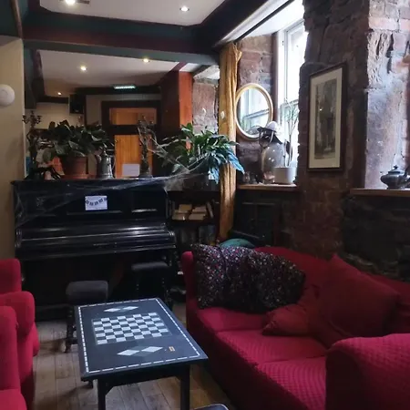 High Street Hostel - Over 18S Only, Backpackers Atmosphere (Adults Only)-2