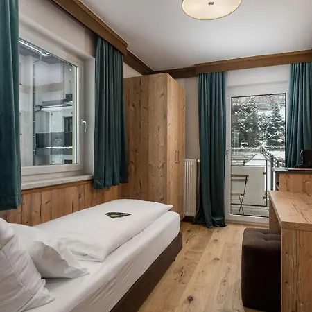 Landhaus Hubertus Wellness & Breakfast-3