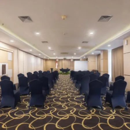 Quest Hotel Darmo - Surabaya By Aston-2