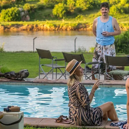 Kambaku River Lodge-2