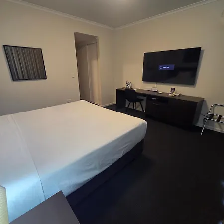 Sanno Marracoonda Perth Airport Hotel-3