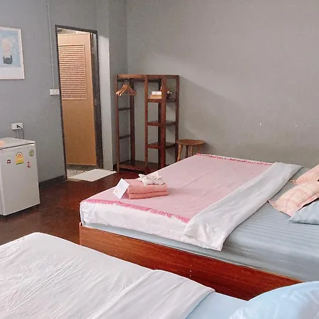 Wayside Guesthouse-3