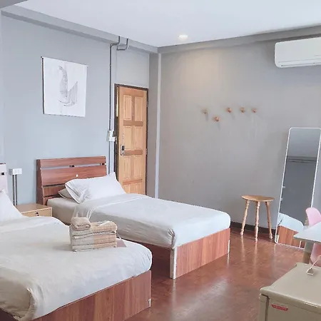 Wayside Guesthouse-2