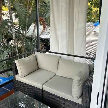 In The Shade Hotel - Coworking - 300Mbit - Adults Only-2