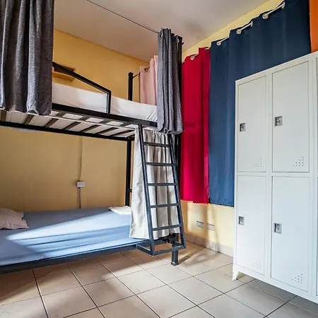 Sandy Toes Hostel-2