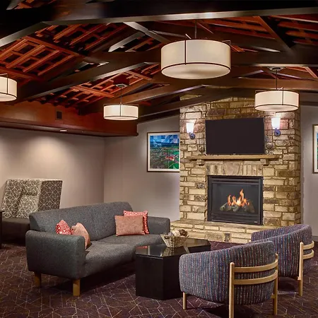 Hampton Inn Pigeon Forge-2