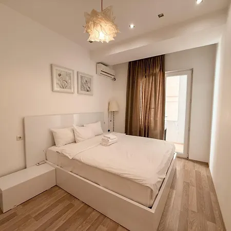 Super Luxury Apartments-2