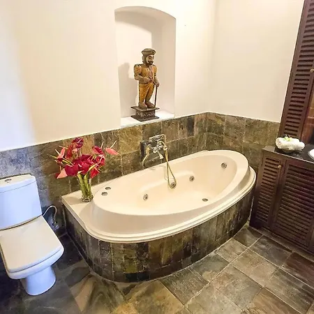 Villa Kusum Hikkaduwa-2