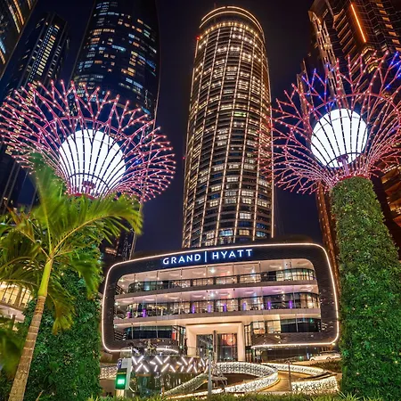 Grand Hyatt Abu Dhabi Hotel & Residences-3