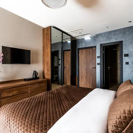 Amsterdam Hotel Pool & Spa-2