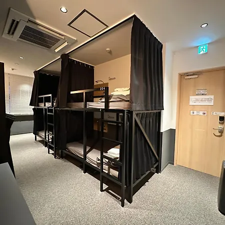 White Hostel Shinsaibashi-3