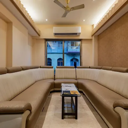 Hotel Lords, Fort-2