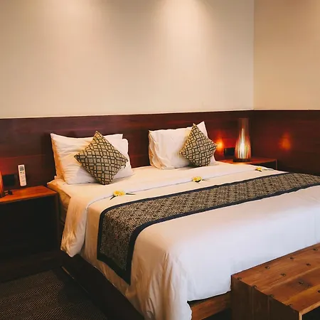 Bayview Gardens Hotel-3