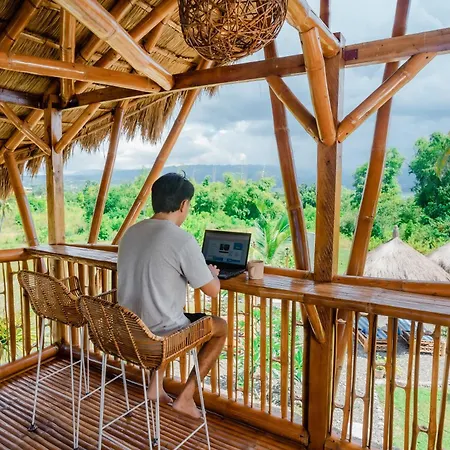 Tongo Hill Cottages-2