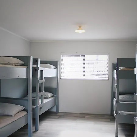 Hugo & Carters Backpackers & Motel-3