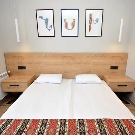 Andor Hotel-2