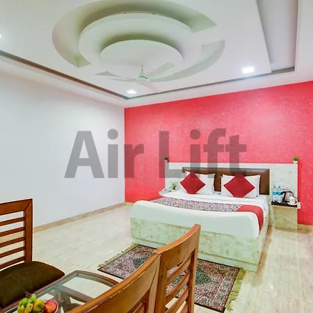 Hotel Airlift At Delhi Airport-2