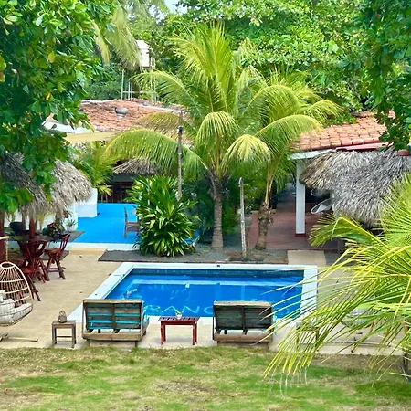 Hotel Tranquilo-3