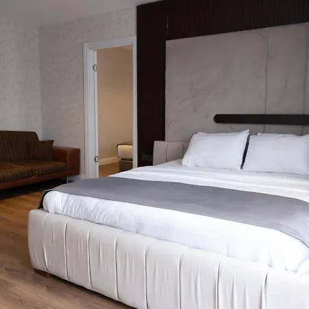The Royals Hotel-3